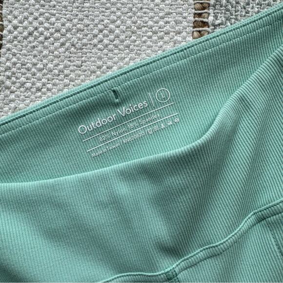 Outdoor Voices SuperForm Rib Mint High Rise Flare Pants Women’s Size Large - Picture 7 of 7